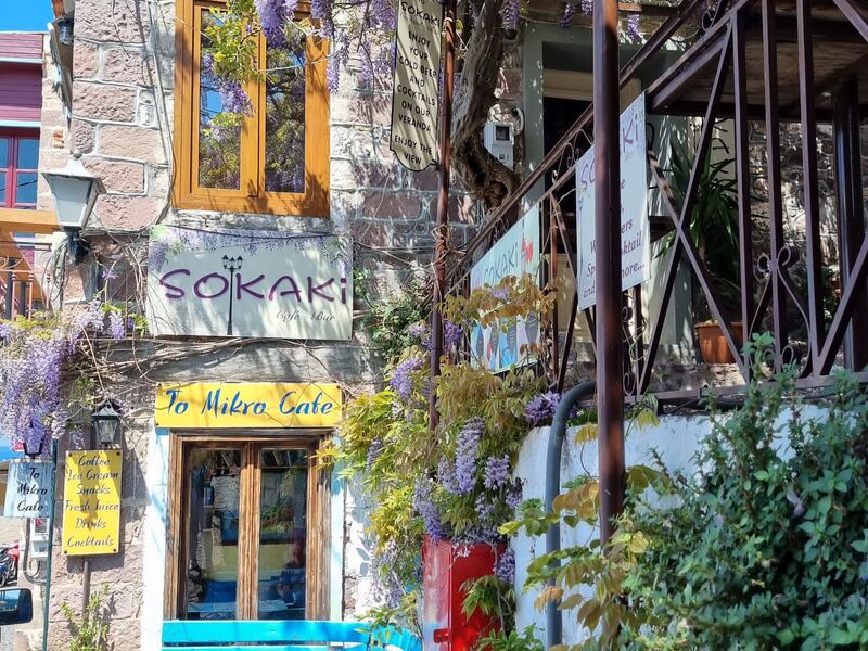 İzmir`den Direkt Ulaşım ile Midilli Adası Turu 2025