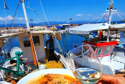 İzmir Alsancak Limanından İzdeniz Direkt Sefer ile Her Cuma Midilli Adası Turu