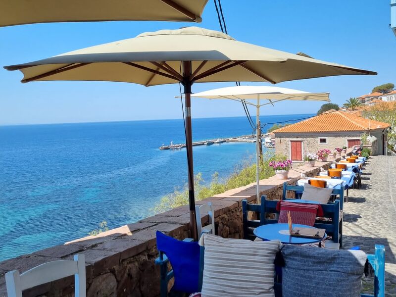 İzmir Alsancak Limanından İzdeniz Direkt Sefer ile Her Cuma Midilli Adası Turu