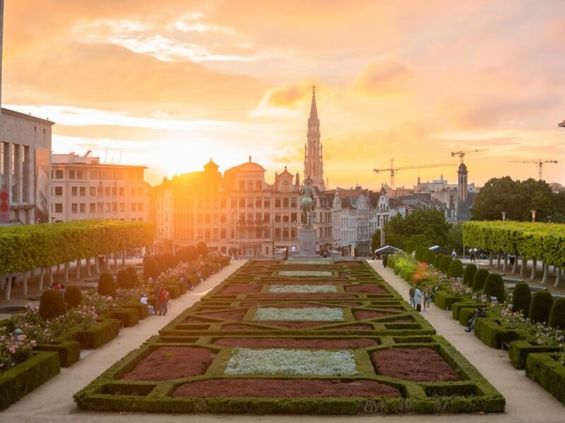 İzmir'Den Express Benelux: Paris & Disneyland & Brüksel & Amsterdam Turu 4 Gece 5 Gün