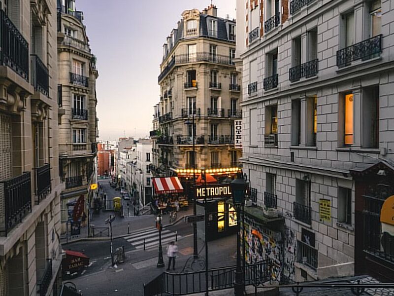 Ankara`Dan Benelüx & Paris & Köln Turu SunExpress Havayolları ile 7 gece