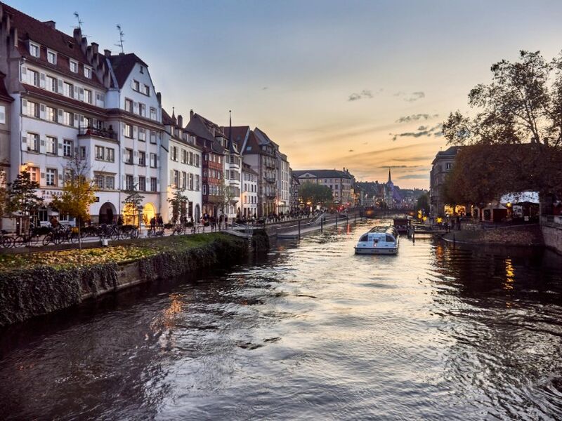 Dlx Nehir Gemisi Leonora ile Ren Nehrinde Noel Pazarları