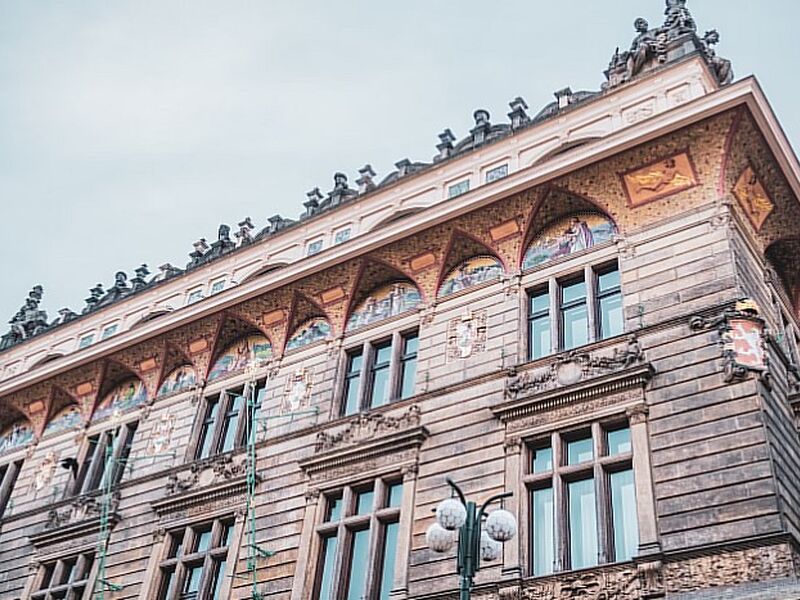 Uçaklı Orta Avrupa Masalı Turu AJet Havayolları ile 7 Gece 8 Gün