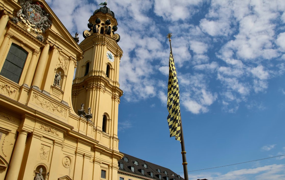 Alman Köylerinde Noel Pazarları 4 Gece 5 Gün (15-19 Aralık 2025)