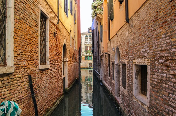 Otobüs ile Promosyon Büyük İtalya Turu