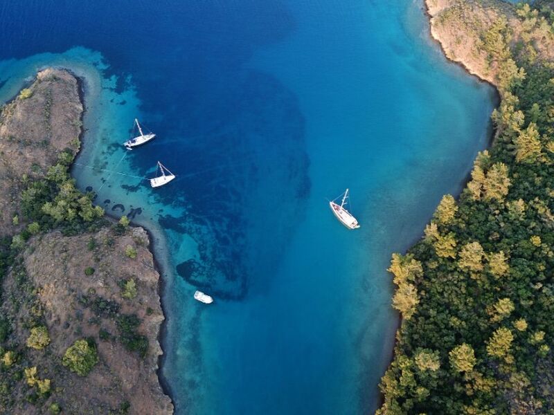  İzmir Çıkışlı Büyük Likya Fethiye Ölüdeniz Akyaka Dalyan Kaş Kekova Deniz Turu (5 Gece Otel Konaklamalı)