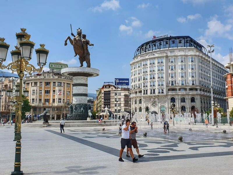 Kosovalı Büyük Balkan Turu Air Albania Havayolları İle Extra Turlar ve Akşam Yemekleri Dahil