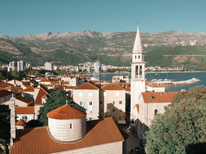 İzmir - Budva Sunexpress Hava Yolları Özel Seferi ile 3 Gece 4 Gün 28 Ekim Özel