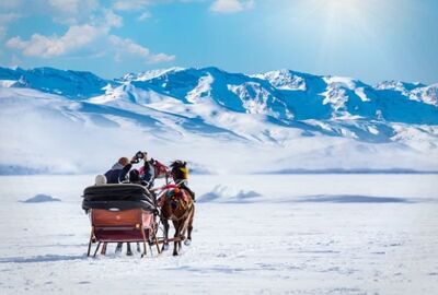 Uçaklı Doğu Ekspresi Türkiye`nin Çatısı Van Kars Erzurum Turu ( Uçakla Gidiş Dönüş)