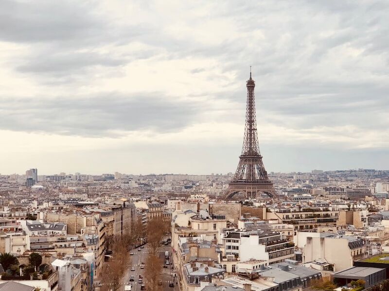 Paris & Disneyland Pegasus Hava Yolları ile 3 Gece