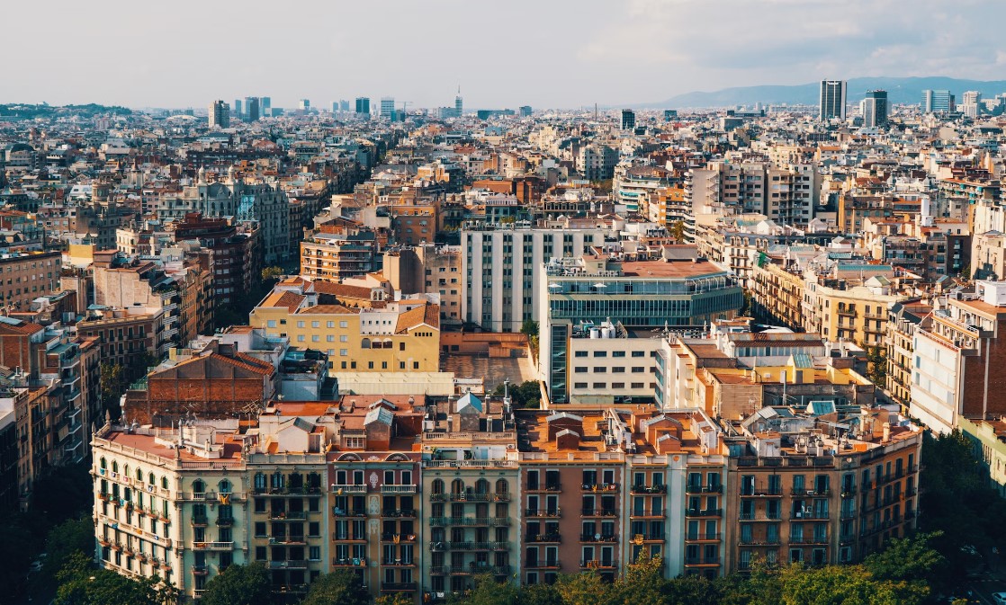 İzmir`den Barcelona Turu SunExpress Havayolları ile 4 gece